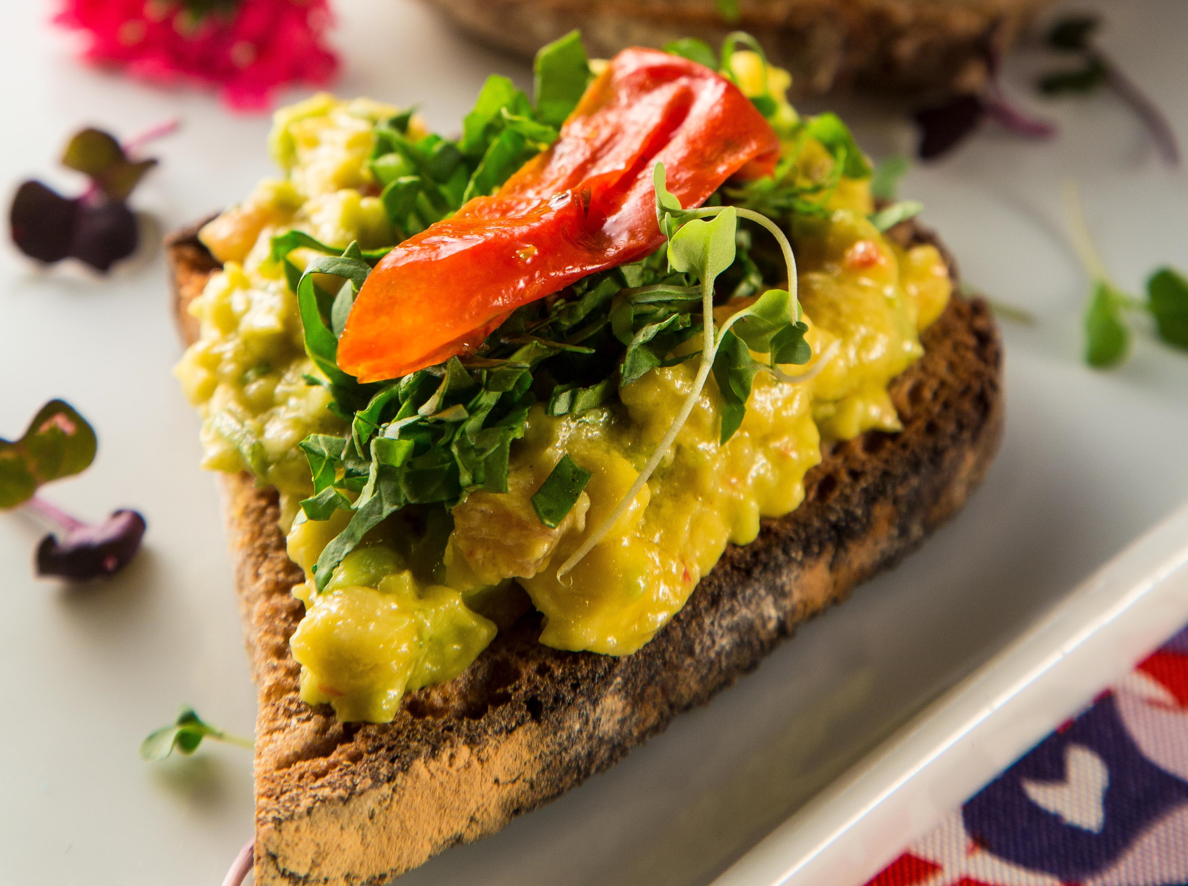 Condessa – Tostada de avocado