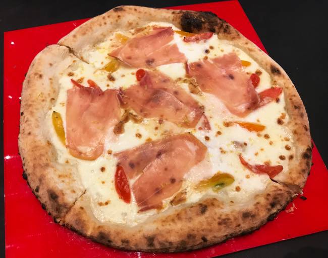Distrito Urbano_pizza_parma Distrito Urbano_pizza_parma