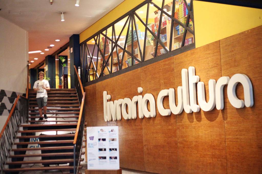 Foto mostra logotipo da Livraria Cultura na unidade do Conjunto Nacional, Avenida Paulista