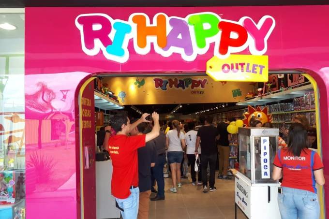 Ri Happy Brinquedos - Aqui na Ri Happy do Plaza Niteroí está cheia