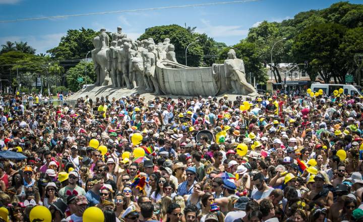 Folia de Carnaval no Pátio Brasil - Roteiro Baby Brasília