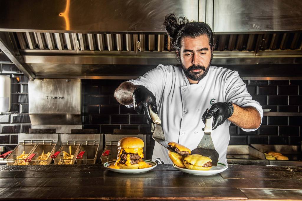 Felipe Carmelo – Cabana Burger Felipe Carmelo – Cabana Burger