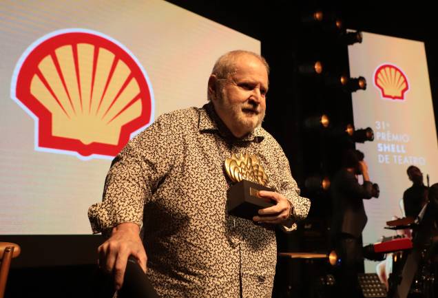 Prêmio Shell: Jô Soares recebeu a homenagem da noite Prêmio Shell: Jô Soares recebeu a homenagem da noite