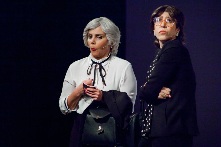 Heloísa Périssé divide a cena com Maria Clara Gueiros