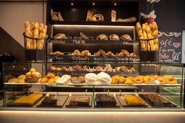 Vitrine de pães e doces: para levar para casa