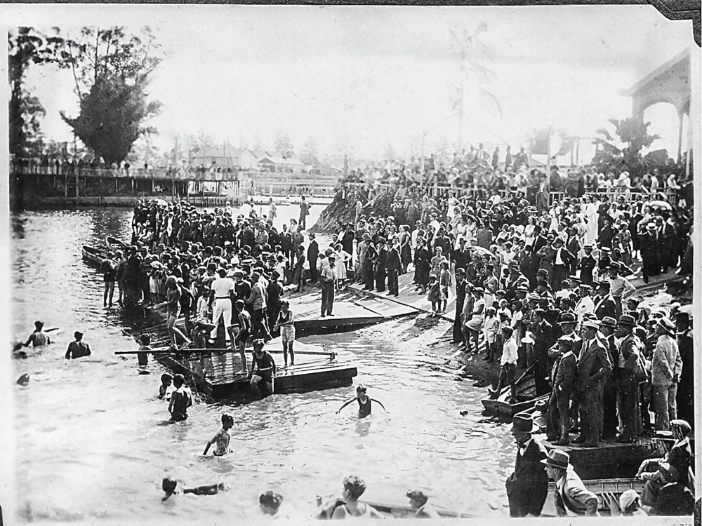 Festival em comemoração ao Aniversário do Clube, 1932..jpg Festival em comemoração ao Aniversário do Clube, 1932..jpg