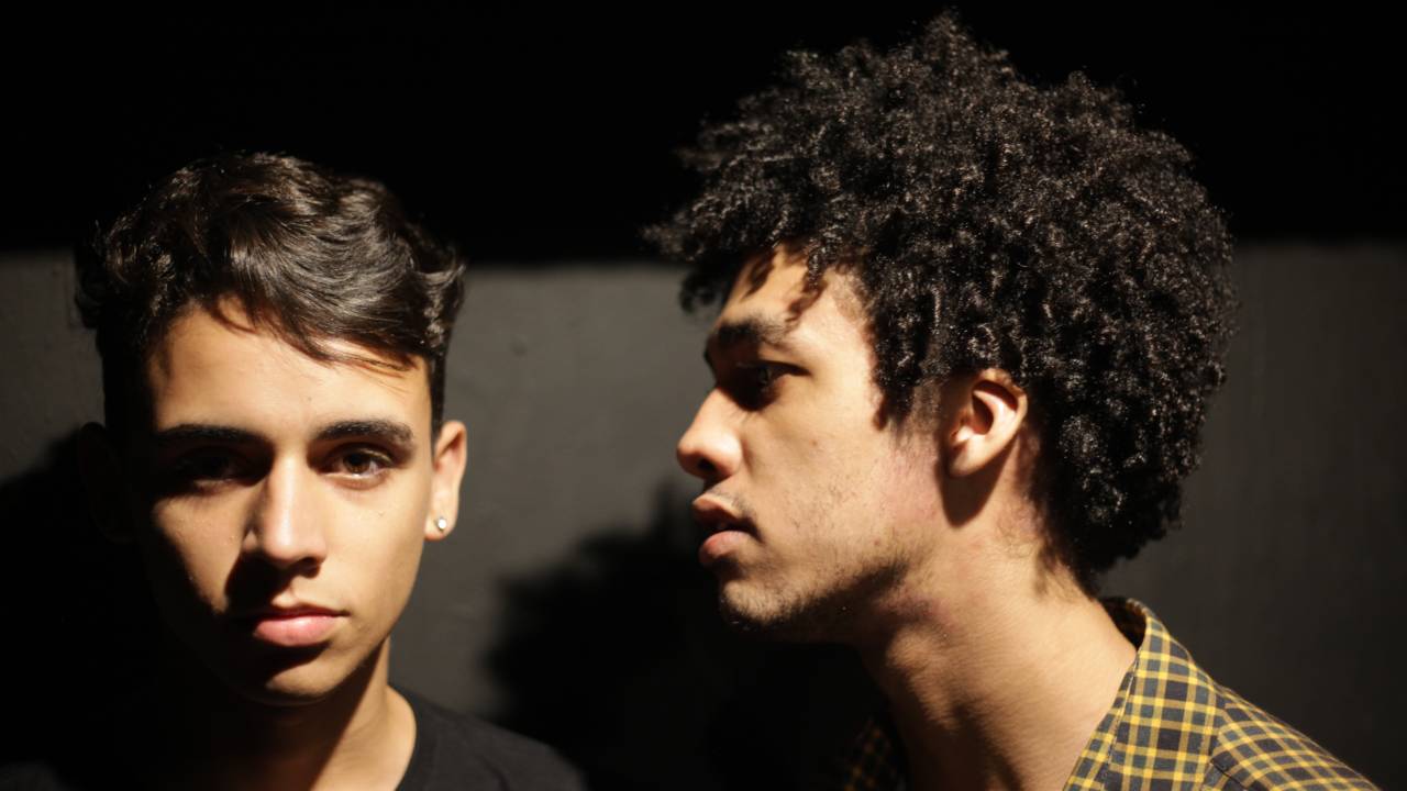 Dois Perdidos numa Noite Suja