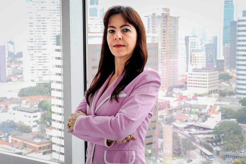 Prof. e Dra. Alessandra Montini.jpg Prof. e Dra. Alessandra Montini.jpg