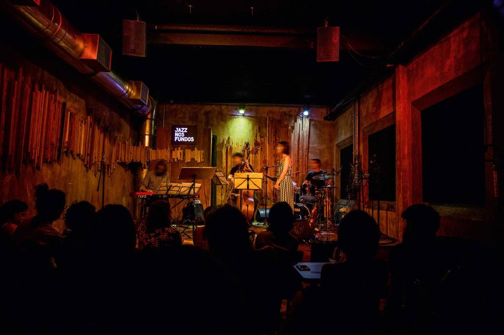 Jazz nos Fundos Jazz nos Fundos