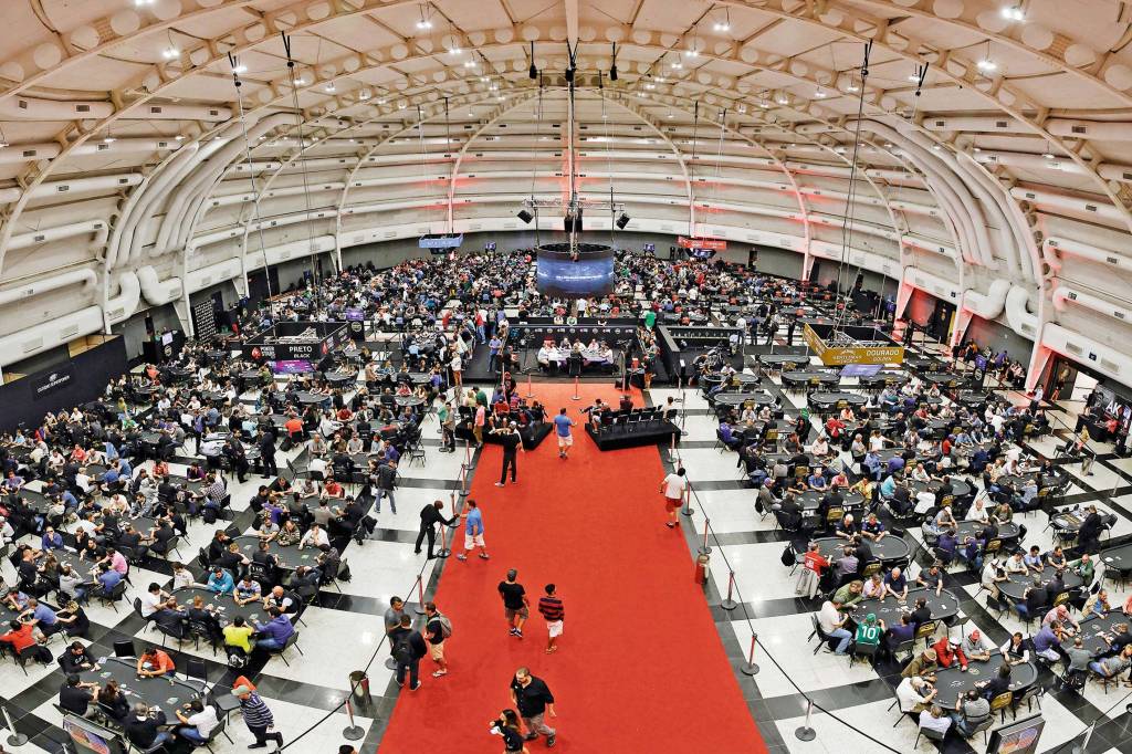 Ballroom General View.jpg Ballroom General View.jpg