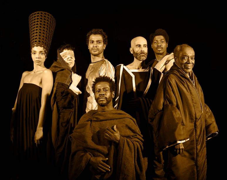 Tutankáton: o elenco da peça dirigida por Mika Lins