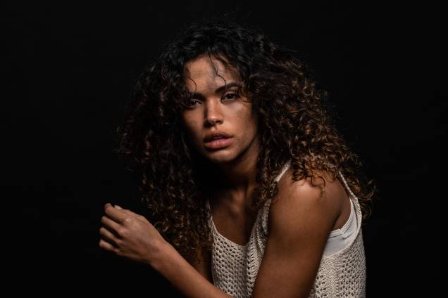 Erêndira — A Incrível e Triste História da Cândida Erêndira e sua Avó Desalmada: Giovana Cordeiro Erêndira — A Incrível e Triste História da Cândida Erêndira e sua Avó Desalmada: Giovana Cordeiro