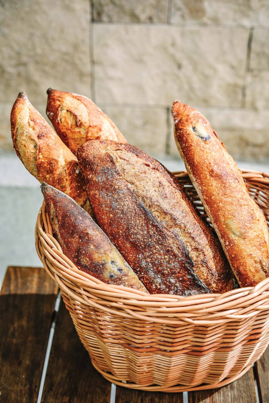 Kez Bagel & Café passa por reforma e abre segunda casa