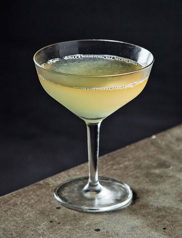 Daiquiri da casa: mix de runs branco e envelhecido, limão-taiti e xarope de açúcar Daiquiri da casa: mix de runs branco e envelhecido, limão-taiti e xarope de açúcar