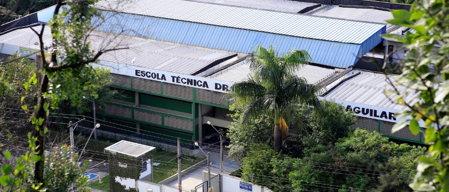 Alunos criam grupo no Whatsapp e ameaçam professora: “Morte a Mara”