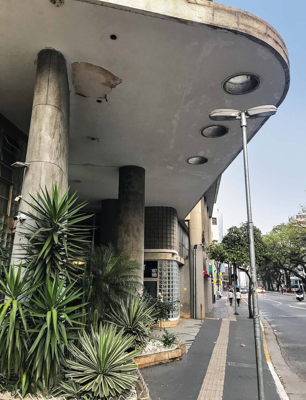 Edifício Cacique, Edifício Cacique,