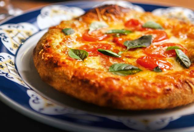 <span>Pizza margherita: assada na hora</span>