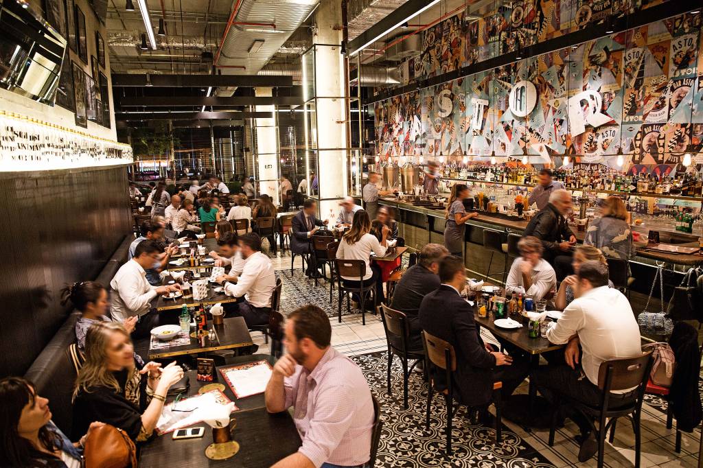 Astor inaugura unidade no imóvel do extinto pub All Black