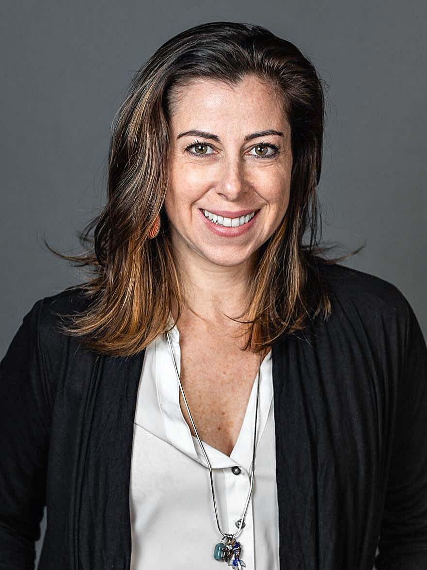 Elisa Tawil Elisa Tawil