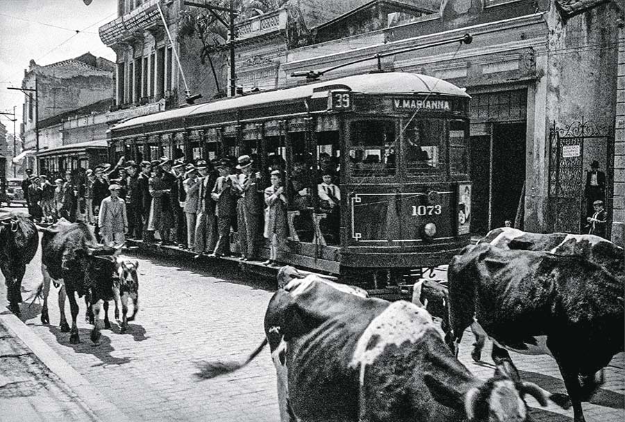 Avenida Liberdade, fotografia de Claude Lévi-Strauss que integra a mostra _À Pro.jpg