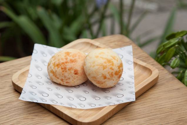Pão de queijo: produção própria Pão de queijo: produção própria