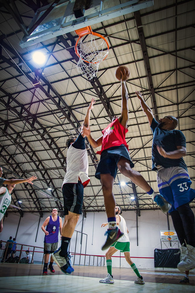 Associação Amigos do Basquete SJC - Chegar na quadra e perceber