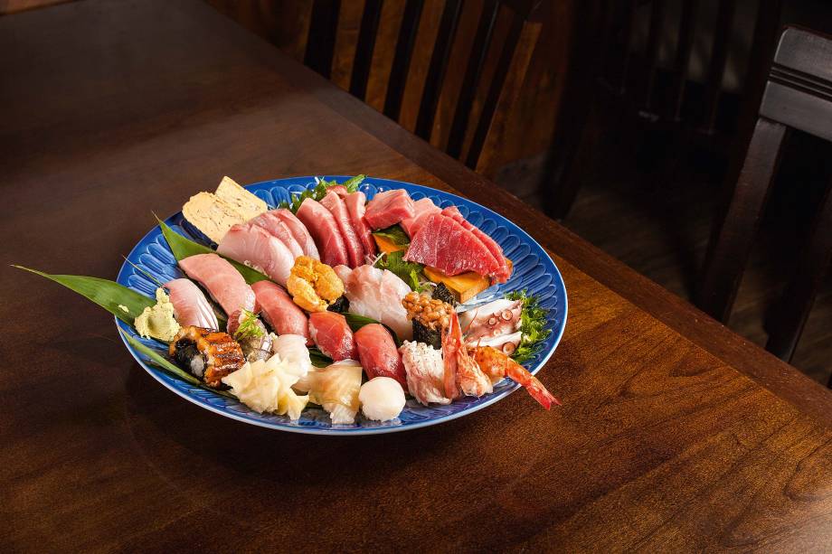 Combinado especial: bons sashimis e sushis Combinado especial: bons sashimis e sushis