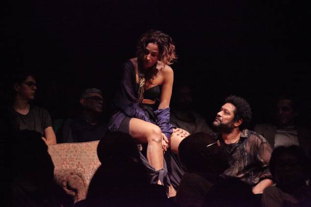 Por que Não Vivemos?: a atriz Camila Pitanga se junta ao elenco da Companhia Brasileira de Teatro