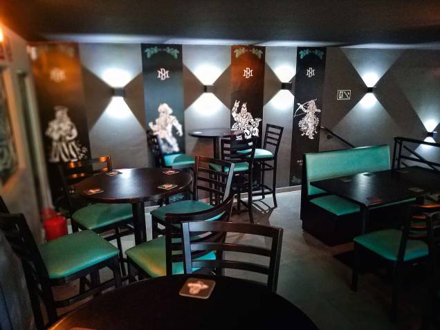 Espaço da Vila Madalena: salão tem acesso por escada Espaço da Vila Madalena: salão tem acesso por escada
