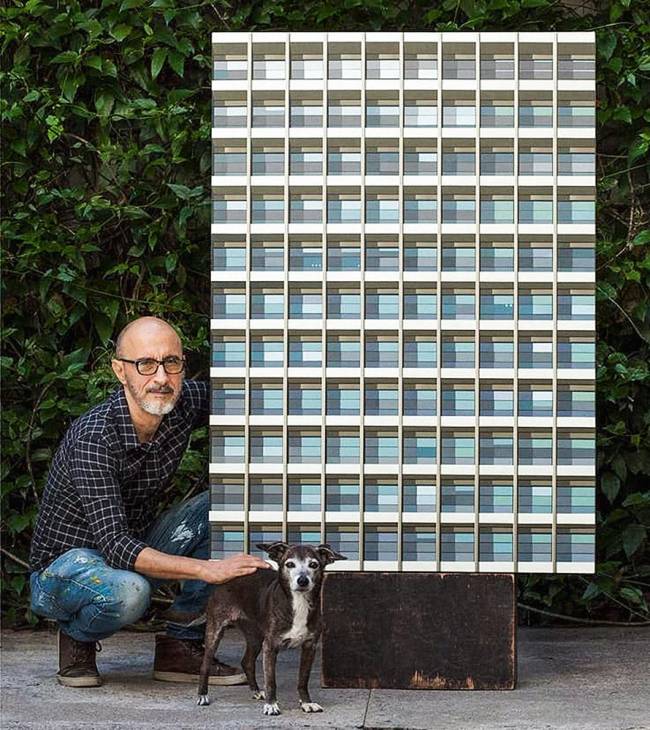 Sorriso gigante é nova intervenção na Vila Mariana