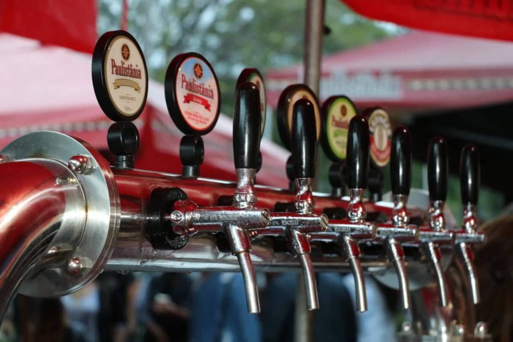 Cervejaria Paulistânia arrecada alimentos e sabonetes em troca de chope