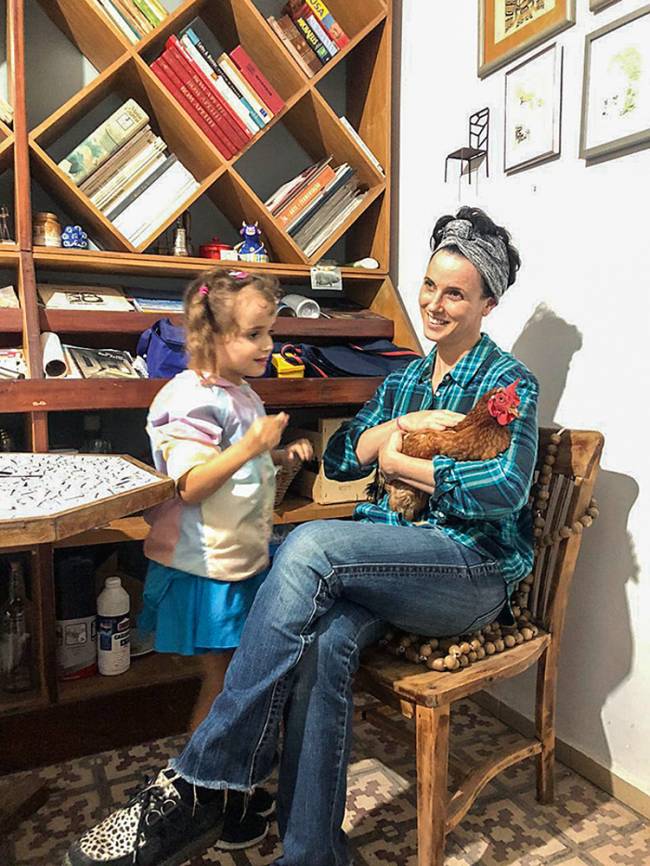 Helena Rizzo conta sobre quarentena com a filha e estreia delivery do Maní