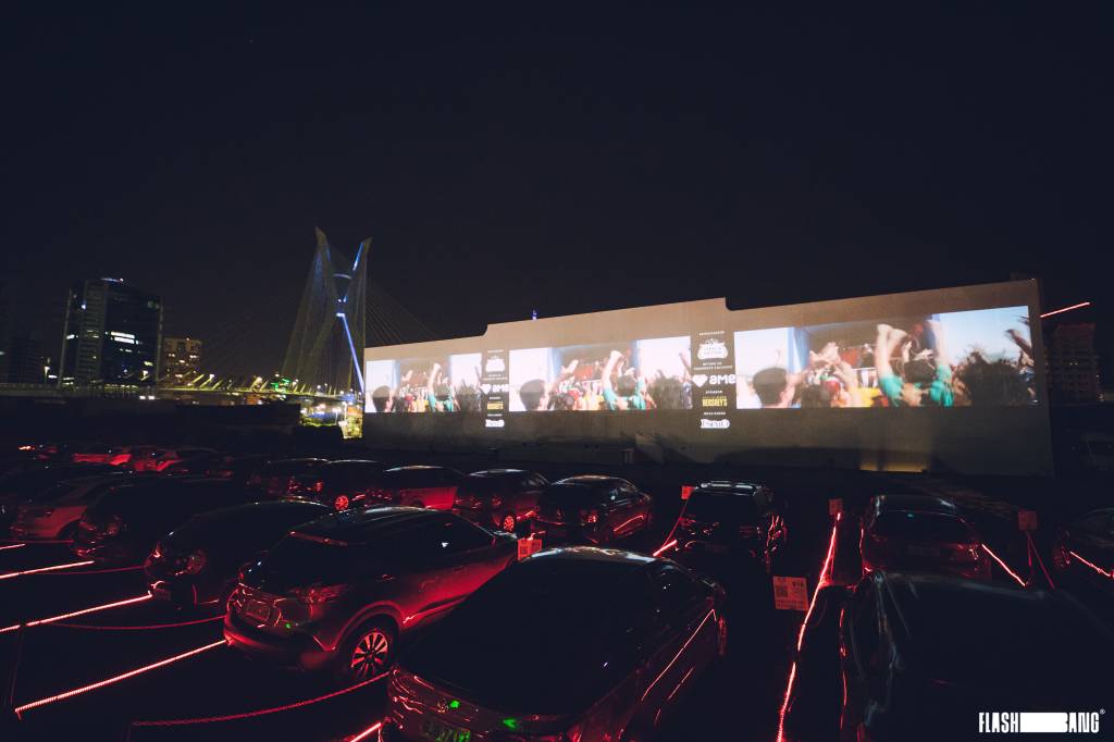 Arena Estaiada Drive in Arena Estaiada Drive in