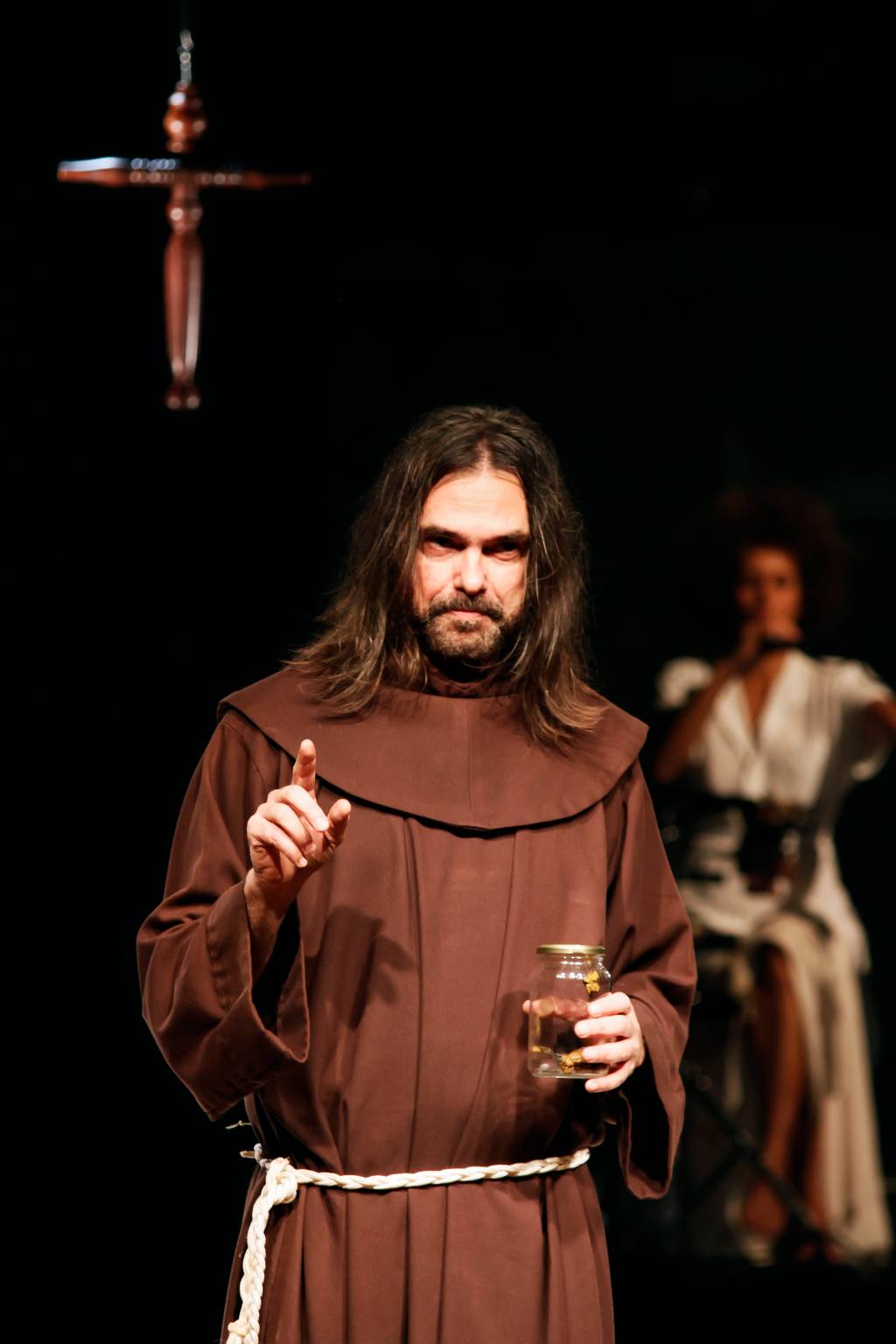 Teatro Oficina estreia podcast com espetáculo em formato radiofônico