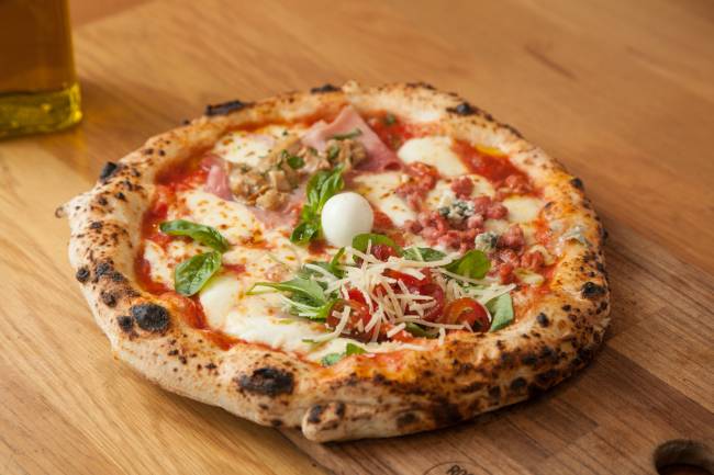 La Pizza di Eataly por Rossopomodoro La Pizza di Eataly por Rossopomodoro