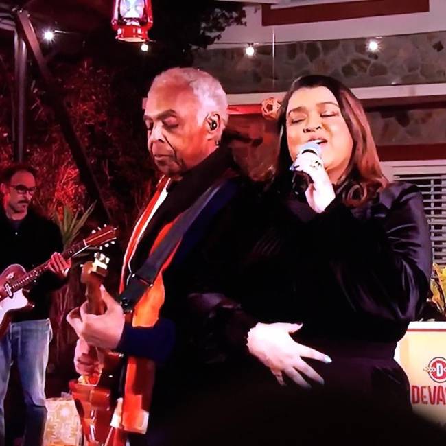 105314280_316476256044157_6553572216090476987_n Preta Gil e Gilberto Gil