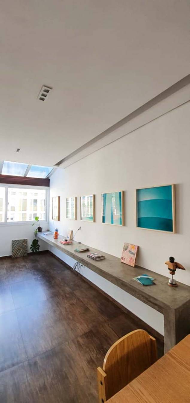 Galeria Aura na casa da galerista Bruna Bailune: formas diferentes de expor nascem durante a pandemia Galeria Aura na casa da galerista Bruna Bailune: formas diferentes de expor nascem durante a pandemia