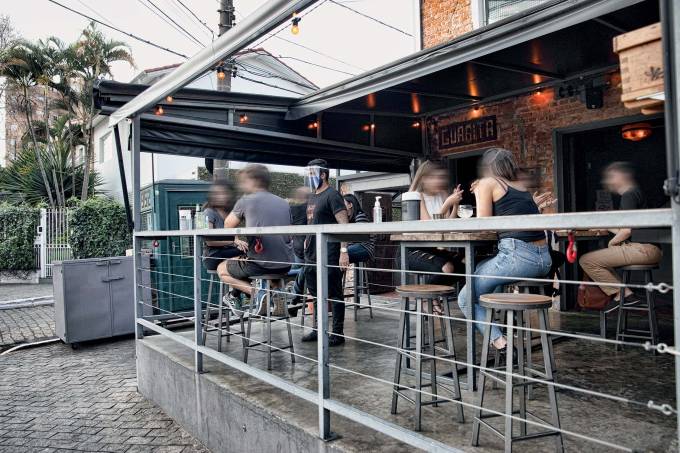 Capa – Reabertura de bares e restaurantes – Guarita Bar