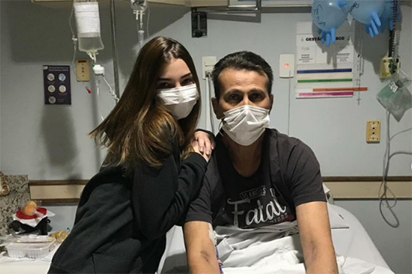 Adolescente encontra lista de desejos que pai deixou após morrer