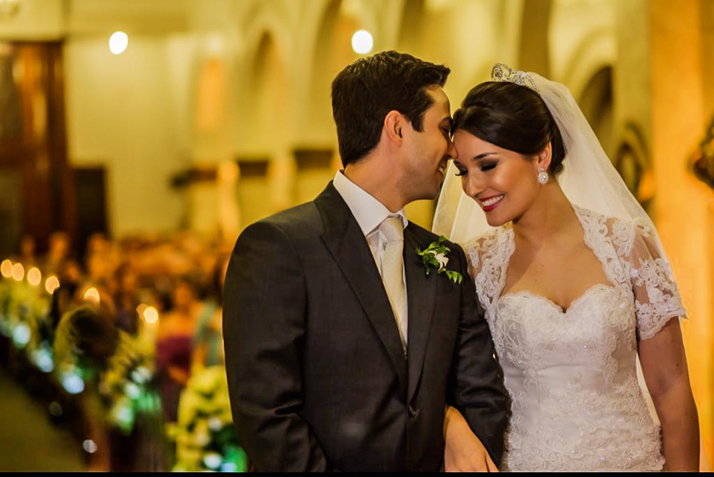 Nosso Louco Amor – Bia e Paulo Casamento, em 2013: a pedido do pai de Bia, os dois aguardaram que a moça se formasse