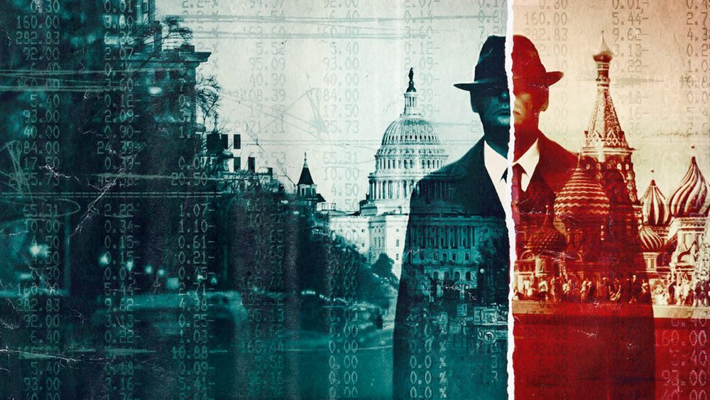 Capa do filme Arsenal dos Espiões, com um homem vestido de preto com um efeito azul e vermelho sobre