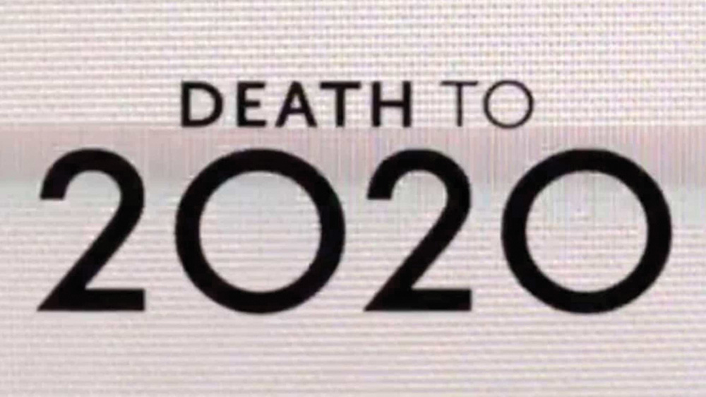 Tela de uma televisão escrito Death to 2020
