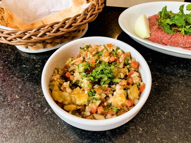 Tenda do Nilo reabre o salão com novidades no cardápio