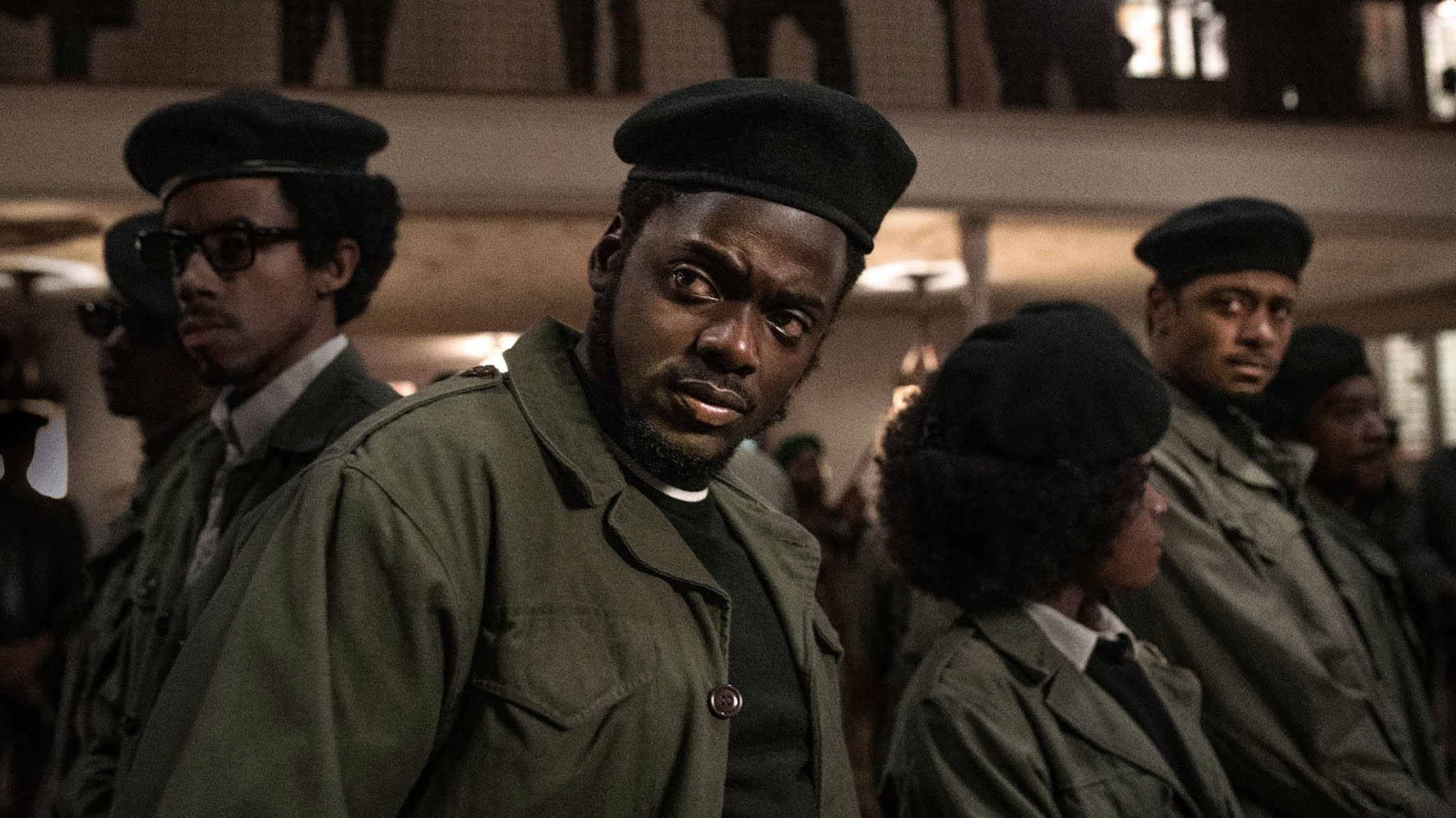 Cena de Judas e o Messias Negro, com Daniel Kaluuya