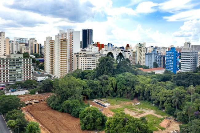 Prometido para julho, Parque Augusta agora tem discórdia por arquibancada