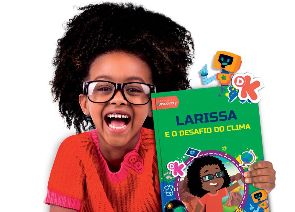 Menina segura o livro Discovery Kids e oDesafio do Clima