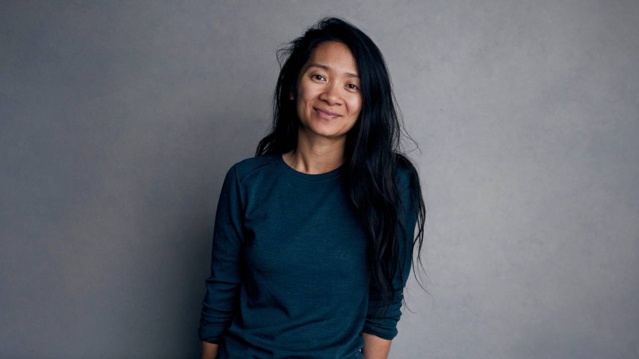 A cineasta Chloé Zhao, indicada ao Oscar pelo drama Nomadland
