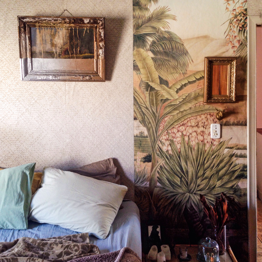 quarto lotti Quarto com pintura com cores claras