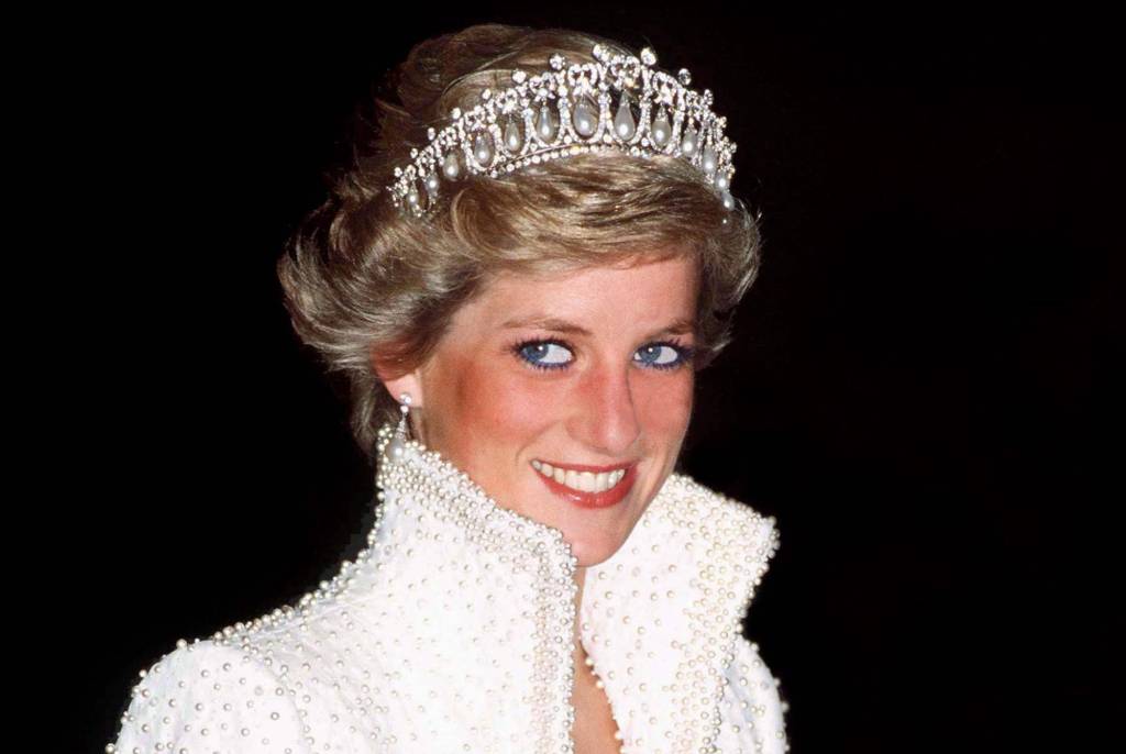 Influenciadora viraliza ao evidenciar semelhança com princesa Diana