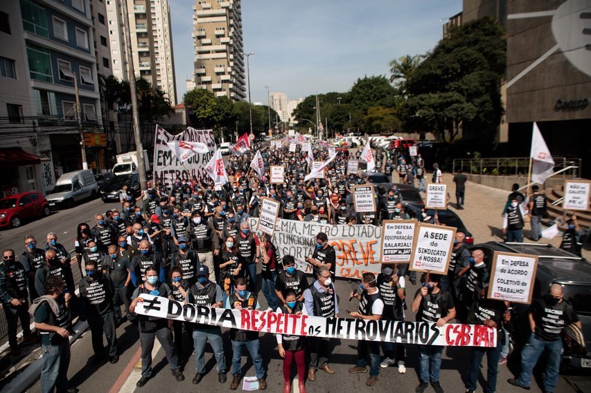 Metroviarios Protestam Por Reajuste E Ameacam Greve Para Quarta 12 Veja Sao Paulo